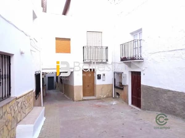 Casa de 0,012 ha en venta en Somontin, Almeria