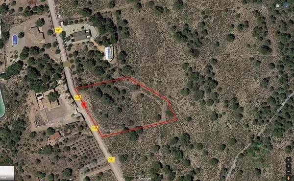 Urban land of 0,55 ha for sale in Murcia