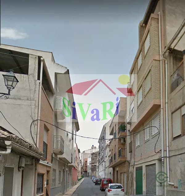 Casa de 0,0075 ha en venta en Abarán, Murcia