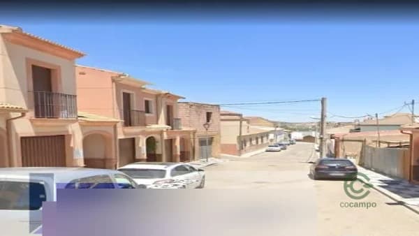 Casa de 0,0129 ha en venta en El saucejo, Sevilla