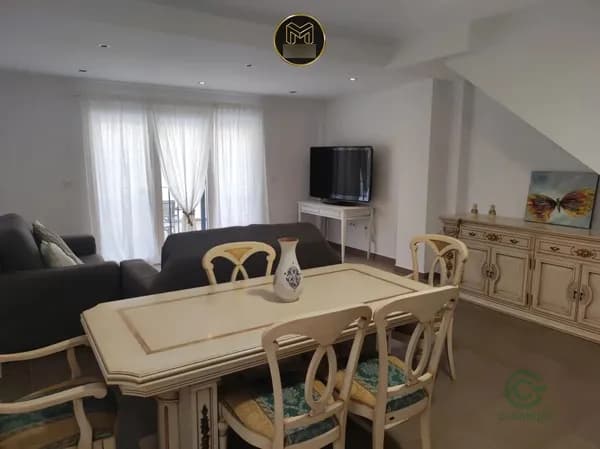 Casa de 0,02 ha en venta en Cádiz