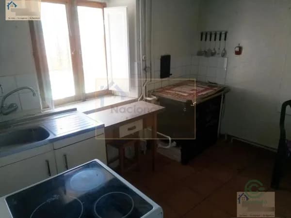 Casa de 0,0185 ha en venta en Torre val de san pedro, Segovia