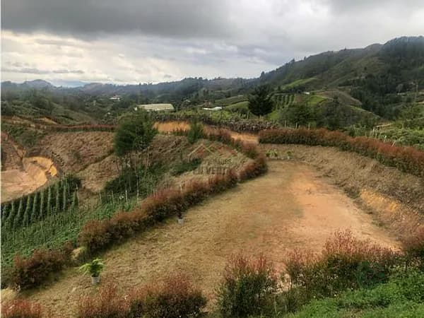 Finca rústica de 0,33 ha en venta en Antioquia