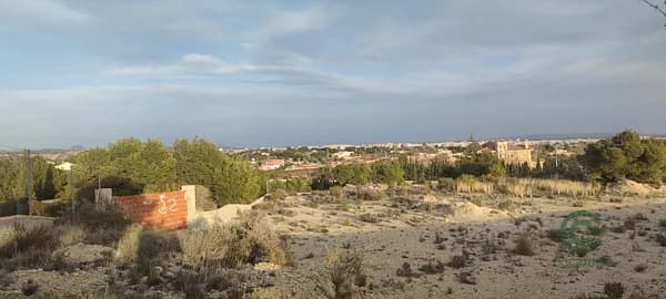 Terreno urbano de 1,9728 ha en venta en Elche, Alicante