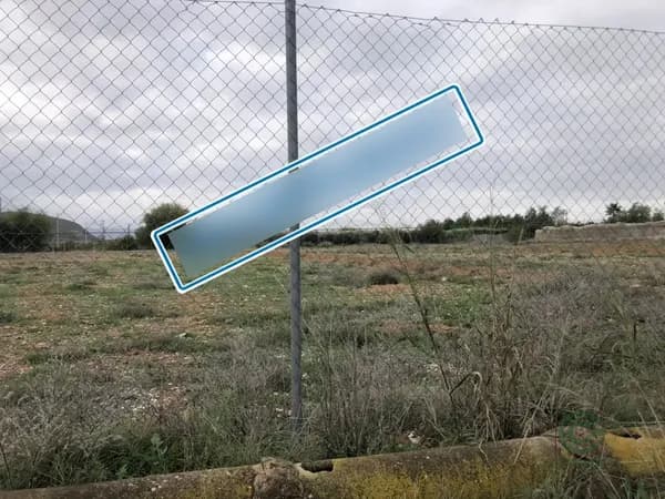 Spot image