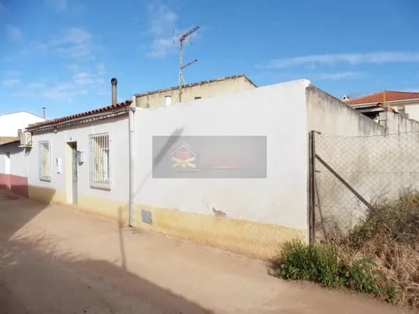 Casa de 0,0169 ha en venta en Puente de génave, Jaén