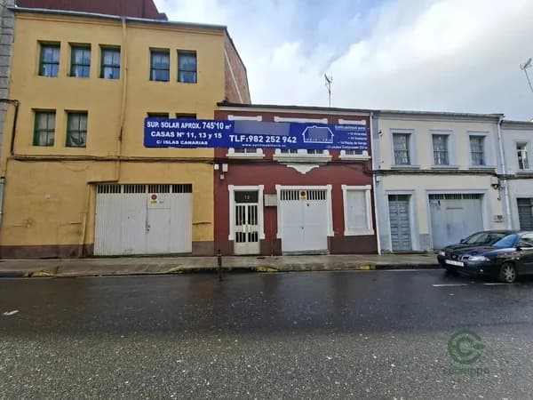 Casa de 0,0745 ha en venta en Lugo, Lugo
