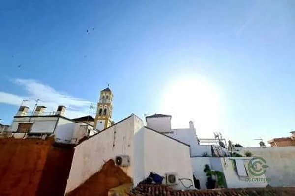 Casa de 0,0175 ha en venta en Marbella, Malaga