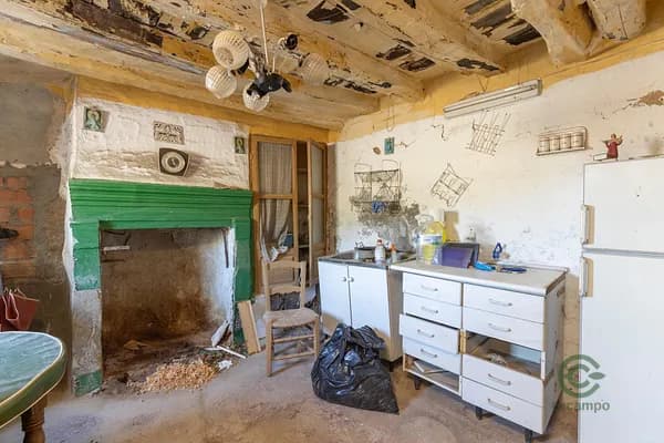 Finca agrícola de 0,012 ha en venta en Pinos puente, Granada