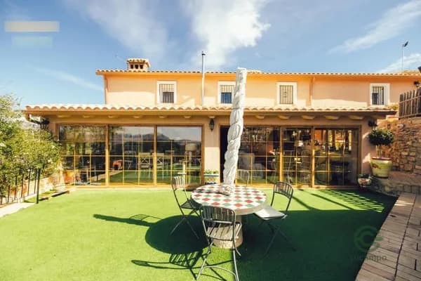 Finca rústica de 23 ha en venta en Torremanzanas, Alicante