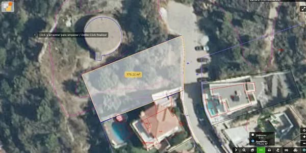 Terreno urbano de 0,0779 ha en venta en Rincón de la victoria, Malaga