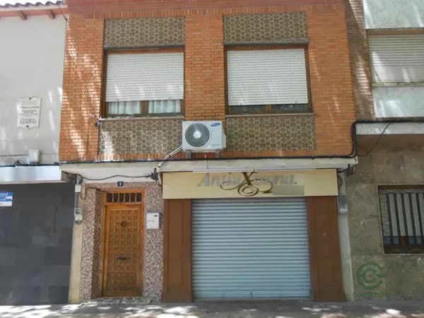 Casa de 0,0552 ha en venta en Argamasilla de alba, Ciudad real