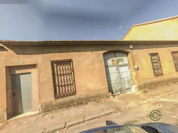 Casa de 0,06 ha en venta en Malagon, Ciudad real