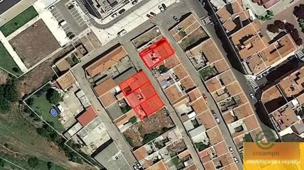 Terreno urbano de 0,0741 ha en venta en Palencia, Palencia