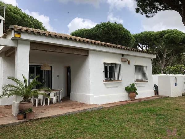 Casa de 0,1 ha en venta en Chiclana de la frontera, Cádiz