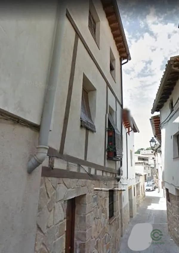 Spot image