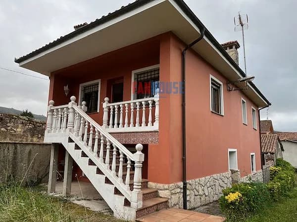 Finca rústica de 1,4663 ha en venta en Asturias
