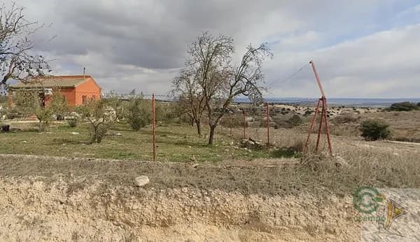 Casa de 0,0146 ha en venta en Villarejo de salvanés, Madrid