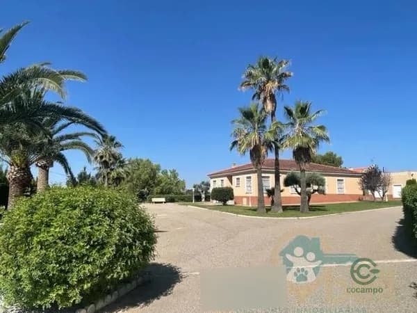 Casa de 0,6621 ha en venta en Lorca, Murcia
