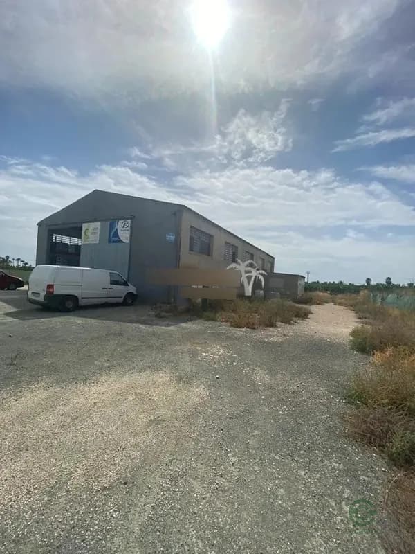 Terreno urbano de 0,3337 ha en venta en Elche, Alicante