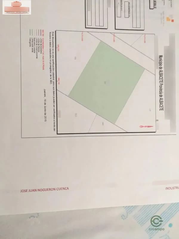 Terreno urbano de 0,1367 ha en venta en Albacete, Albacete