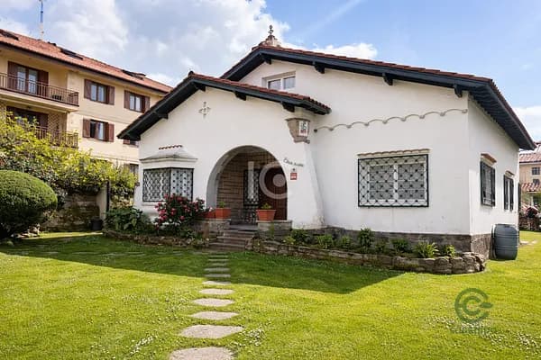 Casa de 0,0248 ha en venta en Getxo, Bizkaia-vizcaya