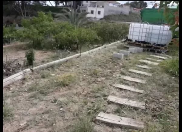 Finca agrícola de 0,21 ha en venta en Ceuti, Murcia