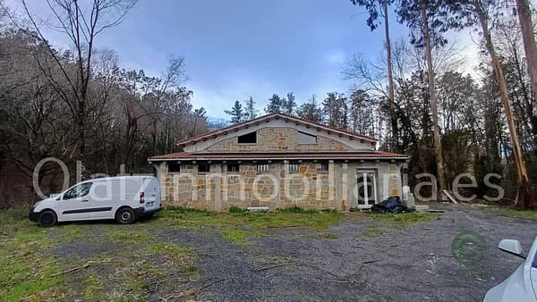 Finca rústica de 1,3 ha en venta en Maruri, Vizcaya