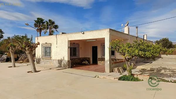 Finca de recreo de 0,34 ha en venta en Crevillent, Alicante