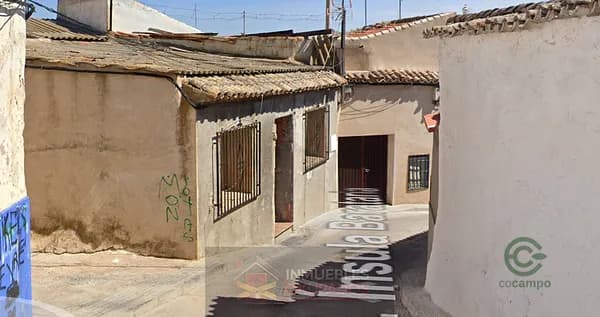 Casa de 0,0093 ha en venta en Campo de criptana, Ciudad real