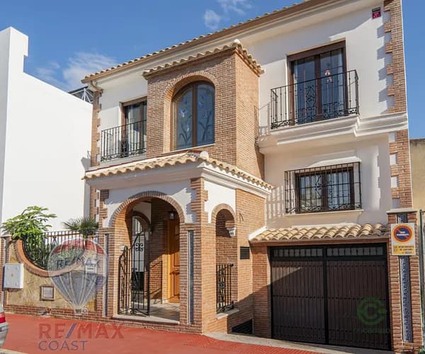 Casa de 0,014 ha en venta en Cártama, Malaga