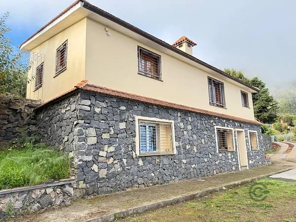 Finca rústica de 39 ha en venta en Tenerife