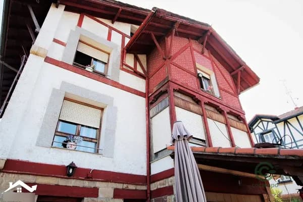 Casa de 0,036 ha en venta en Bilbao, Vizcaya