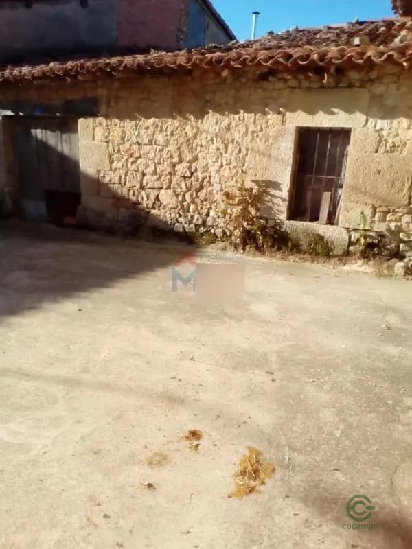 Casa de 0,04 ha en venta en Cascajares de bureba, Burgos