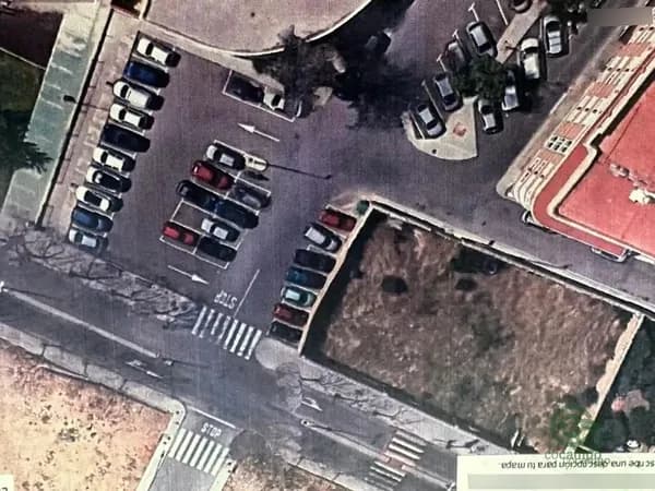Spot image