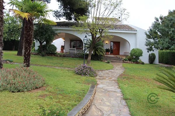 Casa de 0,1778 ha en venta en Torrent, Valencia