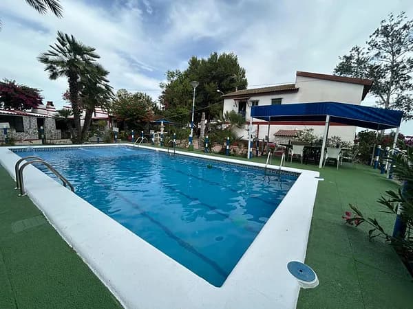 Finca rústica de 0,86 ha en venta en Crevillent, Alicante