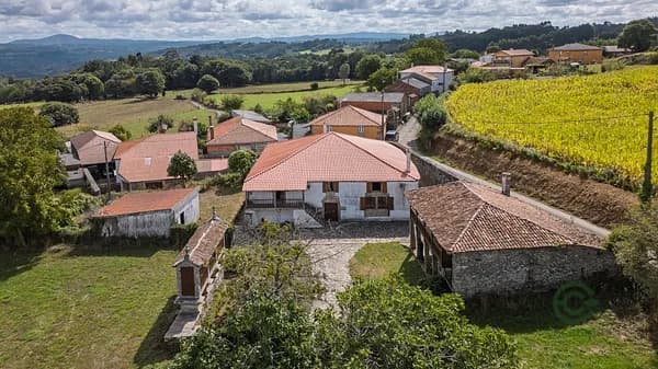 Finca rústica de 0,8888 ha en venta en Lalín, Pontevedra
