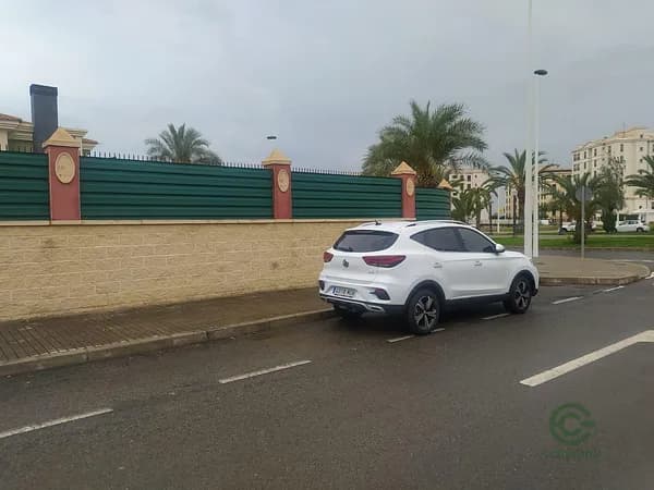 Terreno urbano de 0,043 ha en venta en Elche, Alicante