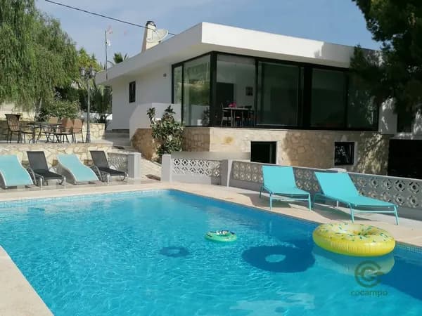 Casa de 0,134 ha en venta en El campello, Alicante