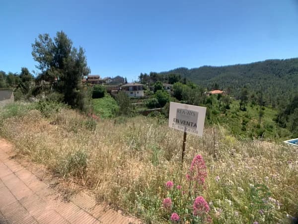Terreno urbano de 0,087 ha en venta en Vallirana, Barcelona