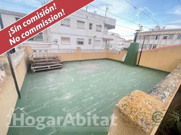 Casa de 0,0265 ha en venta en La nucía, Alicante