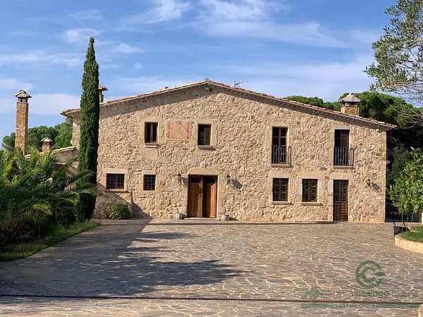 Finca rústica de 12 ha en venta en Santa cristina d´aro, Girona