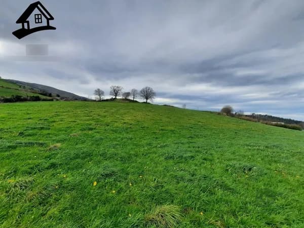 Finca rústica de 0,257 ha en venta en Villafufre, Cantabria