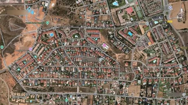 Terreno urbano de 0,1193 ha en venta en Badajoz, Badajoz