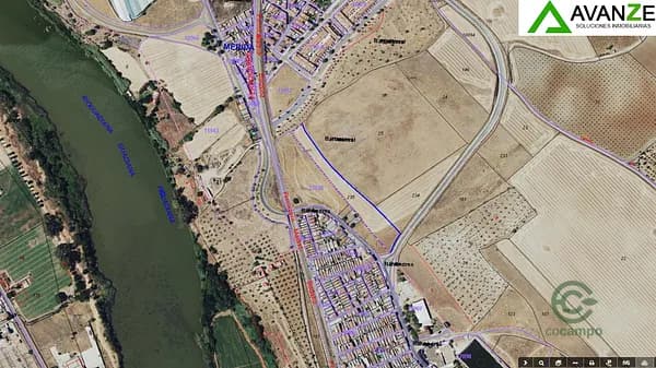 Finca agrícola de 1,0848 ha en venta en Merida, Badajoz