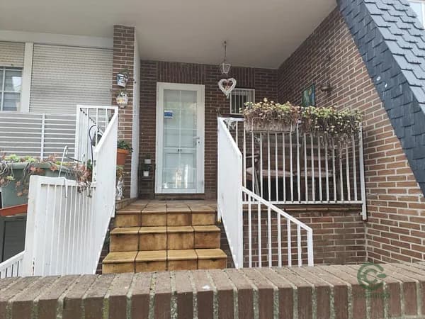 Casa de 0,0234 ha en venta en Valladolid, Valladolid