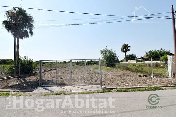 Terreno urbano de 0,038 ha en venta en Burriana, Castellon