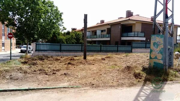 Terreno urbano de 0,03 ha en venta en Burgos, Burgos