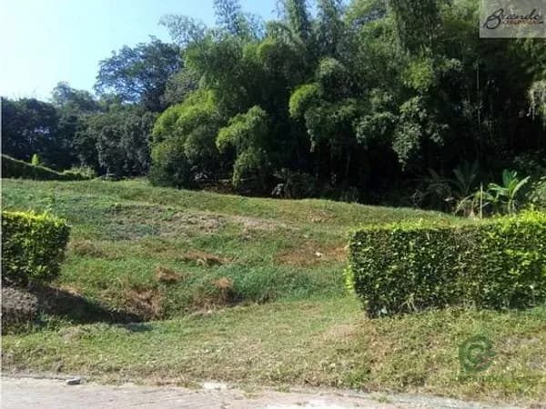 Terreno urbano de 0,26 ha en venta en Caldas